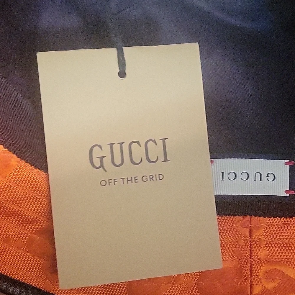 Authentic Gucci logo-applique'd leather trim Econyl bucket hat - Picture 4 of 5